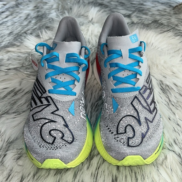 New Balance NYC Marathon Edition FuelCell RC Elite v2 - Picture 4 of 16